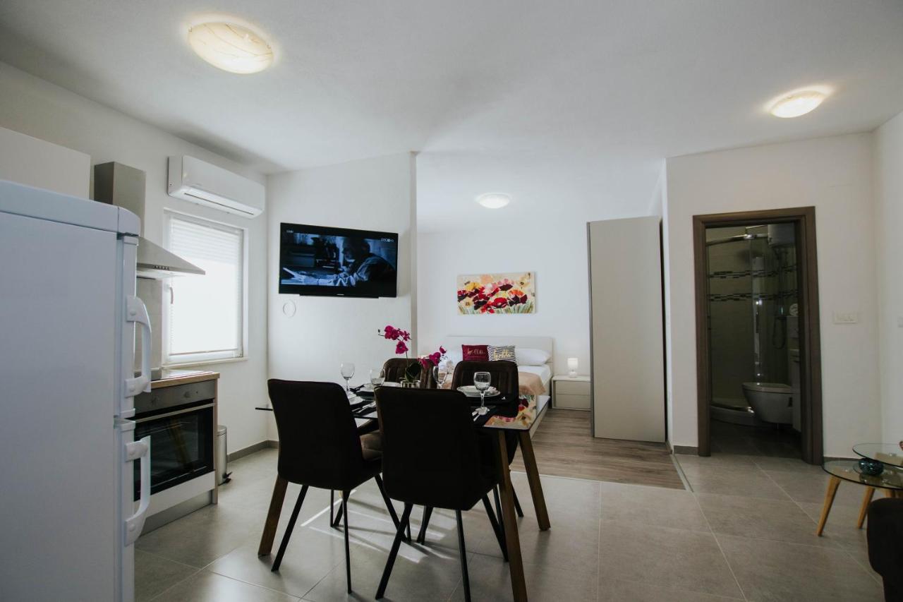 Blaise Apartment Trogir Ngoại thất bức ảnh
